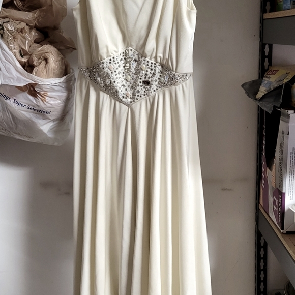 Elegant gown from the 60's. - Picture 1 of 5